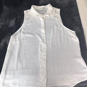 WHITE LACE BLOUSE